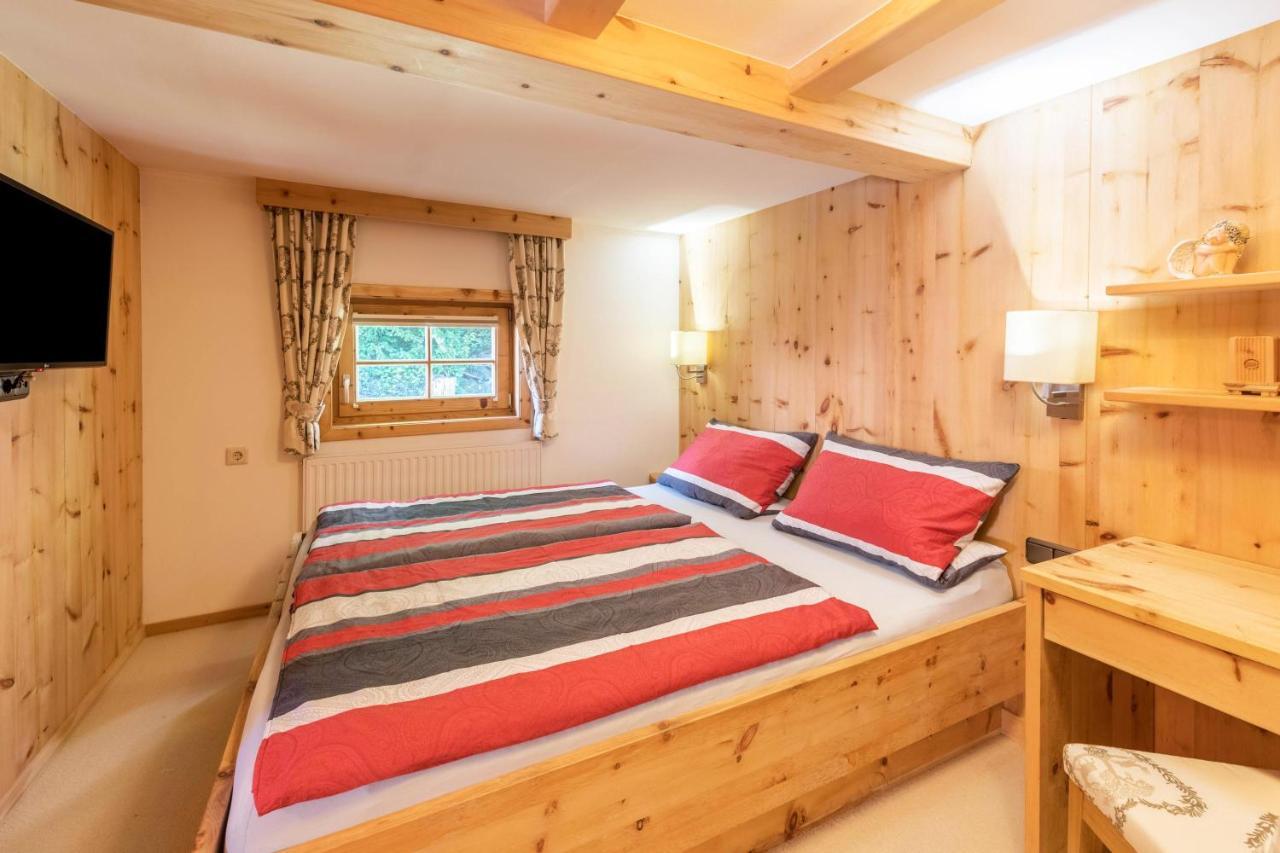 Chalet Zur Auszeit Aschau Im Zillertal Exterior photo